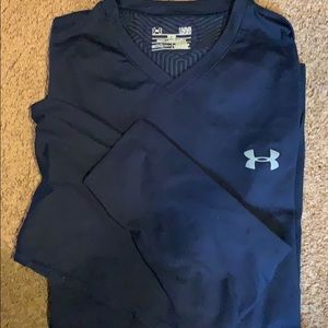 Mens long sleeved Under Armour shirt Lg fitted